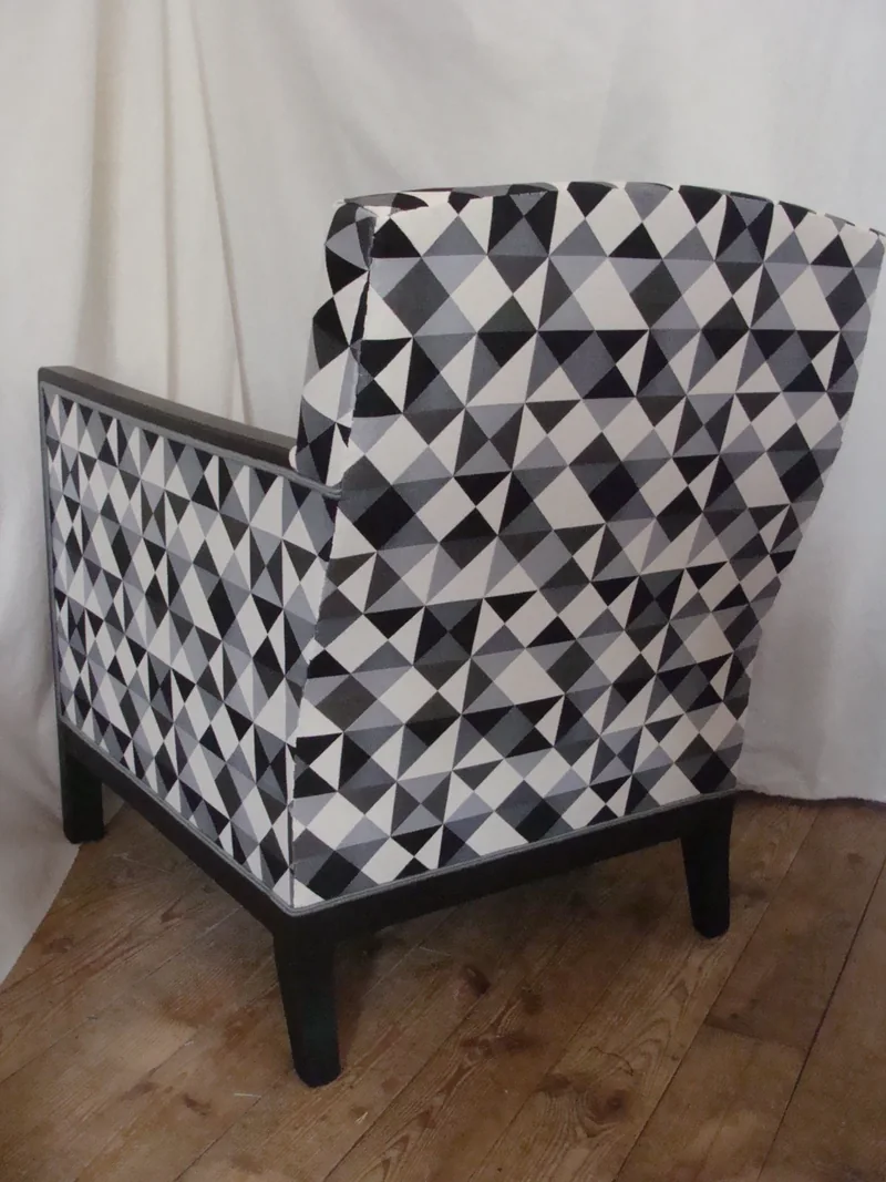 Vue arrière fauteuil année 30 (après)