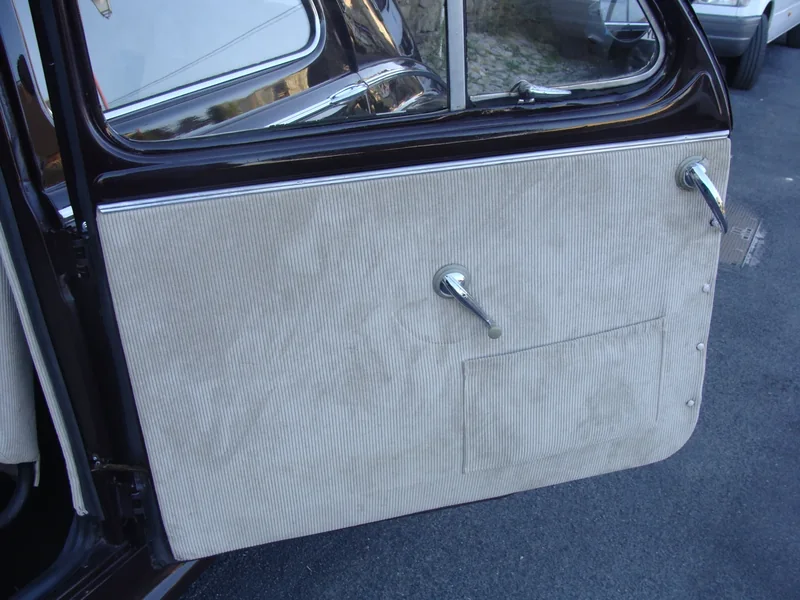 Panneau de porte avant